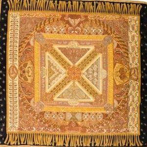 Authentic Hermes Sur Un Tapis Valant Scarf